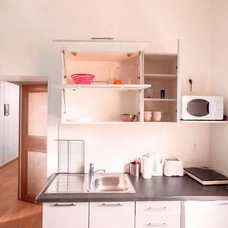 Appartement D'Une Chambre A Malakoff Avec Jardin Clos Et Wifi Apartment *